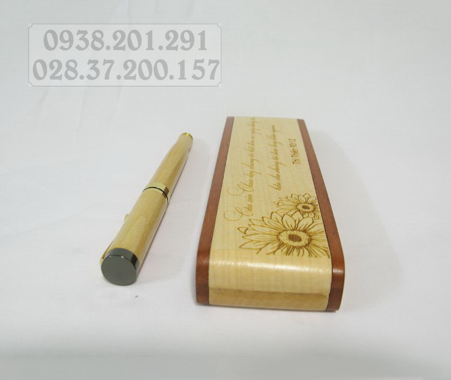 Các mẫu hộp bút gỗ đẹp giá rẻ khắc logo khắc tên theo yêu cầu số lượng ít tphcm thủ đức bình thạnh gò vấp quận 1 quận 3 4 5 6 7